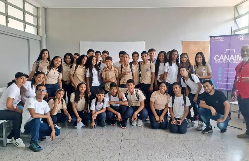 CNTI promueve formación de estudiantes de Miranda en tecnologías de información libre