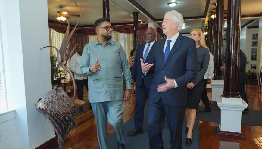 Venezuela denuncia visita del Director de la CIA a Guyana como amenaza a la paz regional
