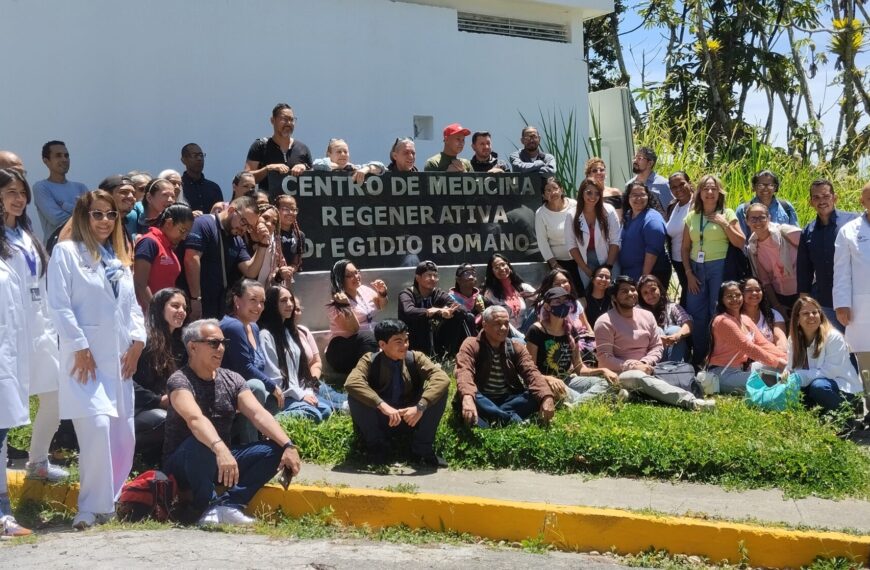 Participantes del Diplomado de Periodismo Científico conocieron centros y laboratorios del IVIC