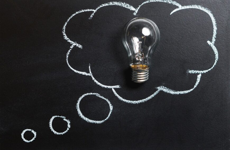 La inspiración: el motor esencial que impulsa la creatividad y la invención