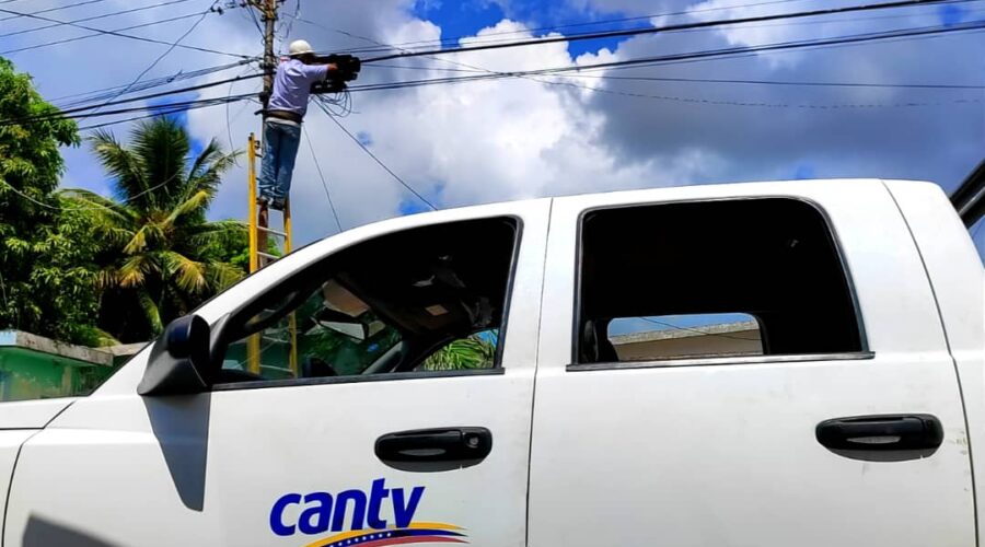 Cantvrestituyo-las-telecomunicaciones-a-mas-de-56.000-usuarios-en-todo-el-pais-5