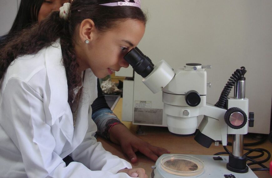 Semilleros Científicos: forjando el futuro de la ciencia y la tecnología