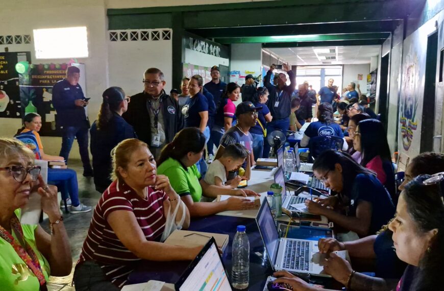 Cantv conectará más de 6 mil hogares con servicio Aba Ultra en Plan de Manzano