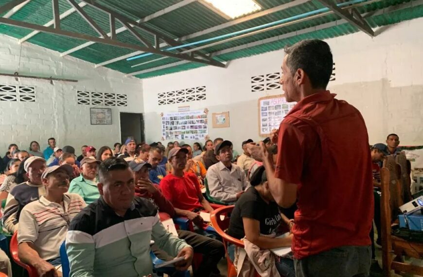 Finalizan diplomados sobre manejo del cultivo del café y agroecología en Lara