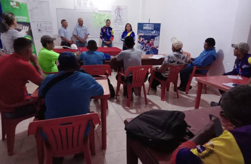 Fundacite ofrece curso sobre electricidad básica en Amazonas