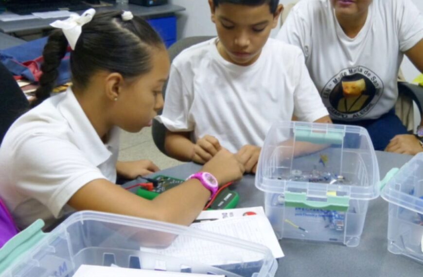 Estudiantes de la E.B.N. “Madre María de San José” protagonizan Taller de Robótica Educativa en Aragua