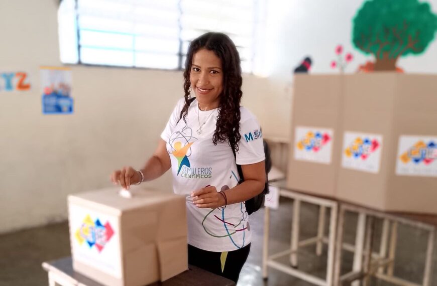 Movimiento de científicos y científicas respalda Consulta Popular Nacional 2024