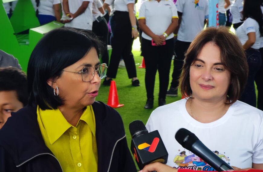 Con alegría y entusiasmo miles de niñas y niñas culminan con éxito ruta de las TIC en Miranda